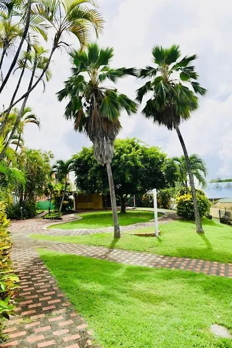 Ti Coin Mayero: Parking Free + Plage De Saint Anne Sainte-Anne 0*,  Martinik